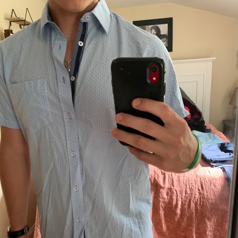 Men’s blue shirt sleeve button down shirt